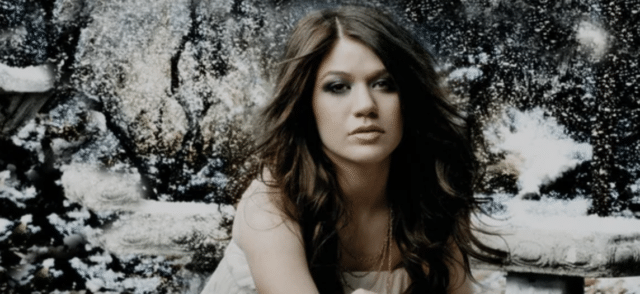 Kelly Clarkson and crisis PR